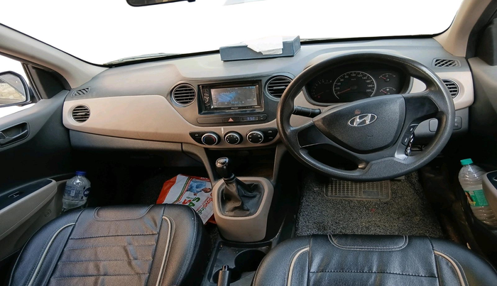 2014 Hyundai Grand i10 MAGNA 1.2 KAPPA VTVT, Petrol, Manual, 1,33,418 km, interior