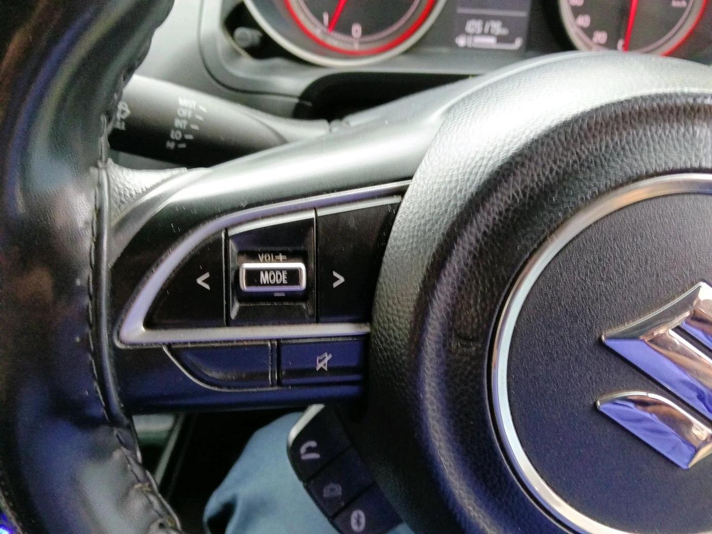 2022 Maruti Swift VXI, Petrol, Manual, 1,05,175 km, interior