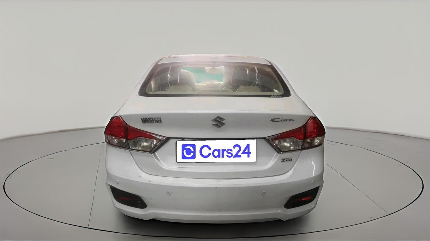 2015 Maruti Ciaz ZDI, Diesel, Manual, 74,764 km, exterior