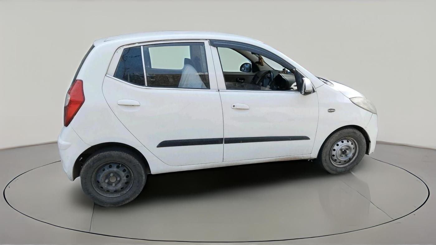 2012 Hyundai i10 MAGNA 1.2, CNG, Manual, 81,441 km, exterior