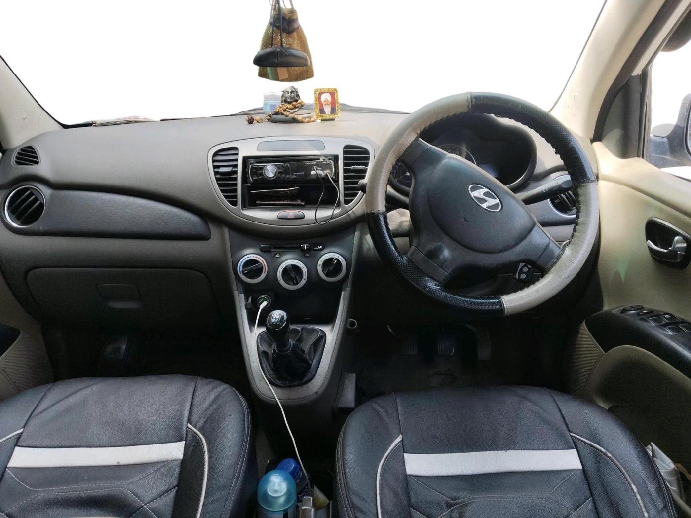 2012 Hyundai i10 MAGNA 1.2, CNG, Manual, 81,441 km, interior