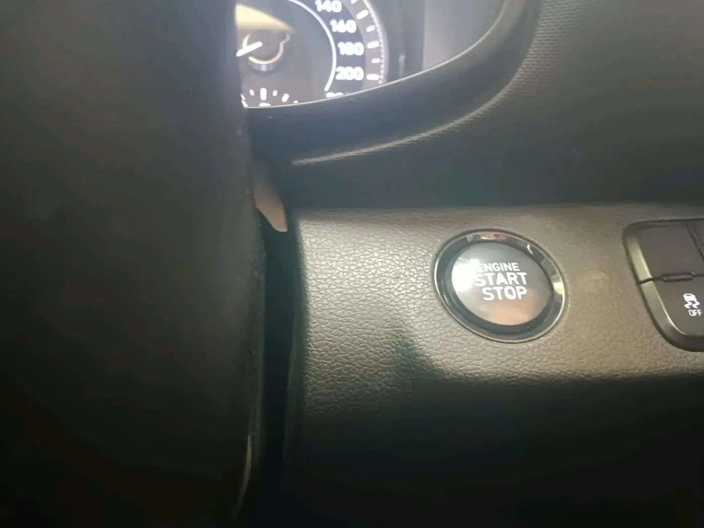 2019 Hyundai VENUE SX PLUS 1.0 TURBO DCT, Petrol, Automatic, 81,584 km, interior