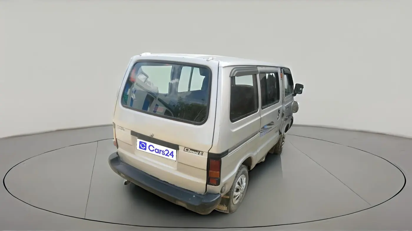 2017 Maruti Omni 5 STR, Petrol, Manual, 54,410 km, exterior