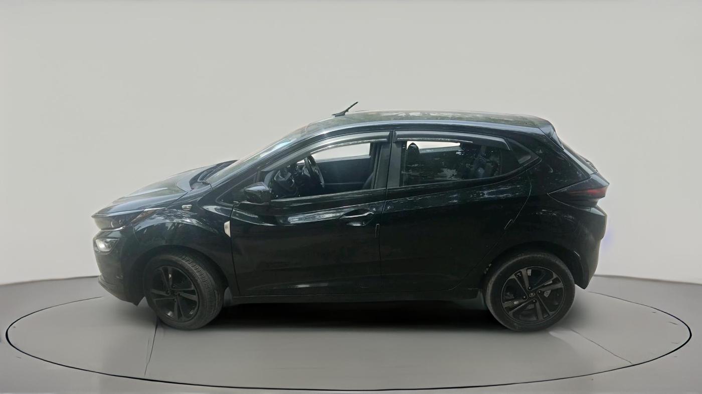 2022 Tata ALTROZ XZ PLUS PETROL DARK EDITION, Petrol, Manual, 49,369 km, exterior