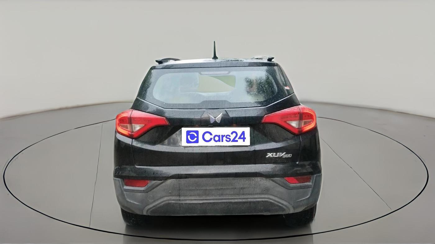 2023 Mahindra XUV300 W6 1.5 Diesel, Diesel, Manual, 57,445 km, exterior