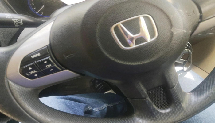 2017 Honda Brio S MT, Petrol, Manual, 57,165 km, interior