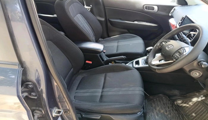 2019 Hyundai VENUE SX 1.4 CRDI, Diesel, Manual, 1,57,111 km, interior