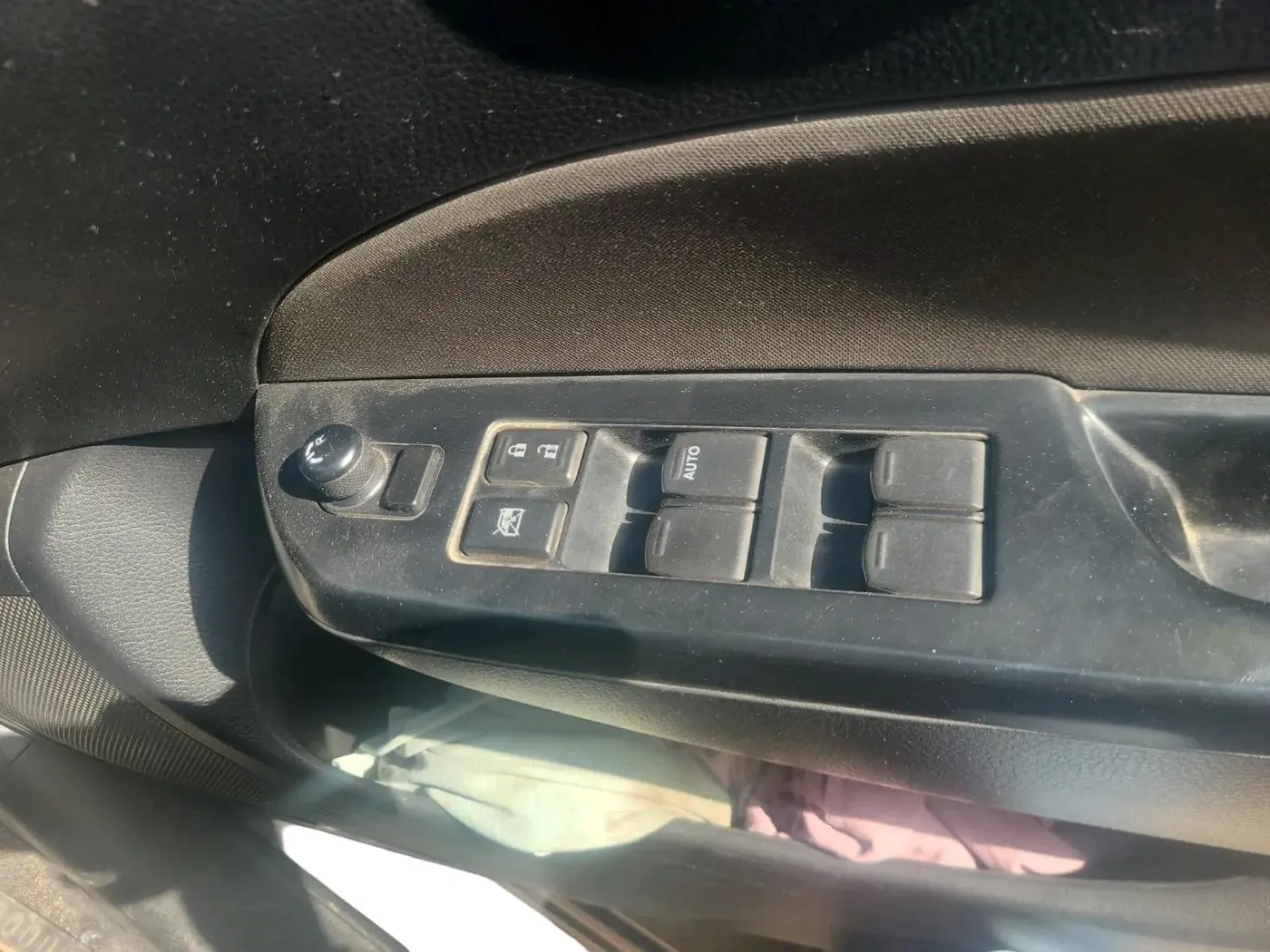 2016 Maruti Swift VXI, Petrol, Manual, 52,976 km, interior