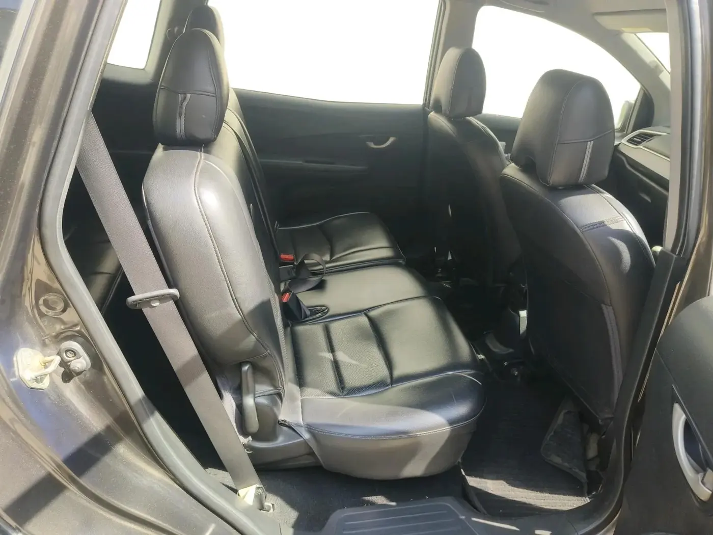 2016 Honda BR-V 1.5L I- DTEC S, Diesel, Manual, 92,044 km, interior