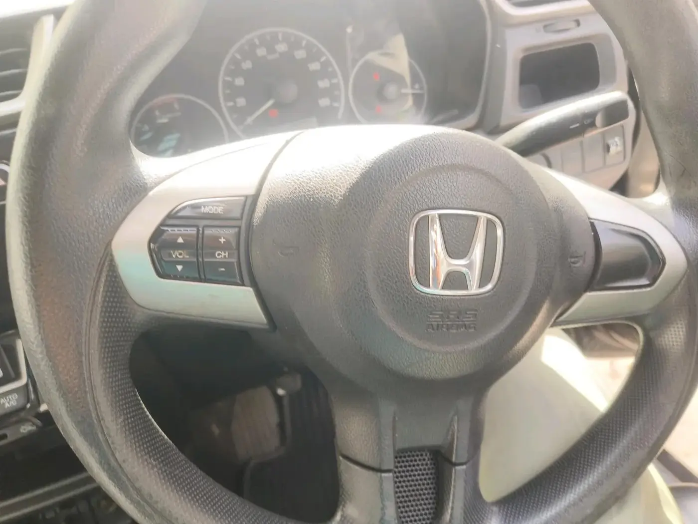 2016 Honda BR-V 1.5L I- DTEC S, Diesel, Manual, 92,044 km, interior