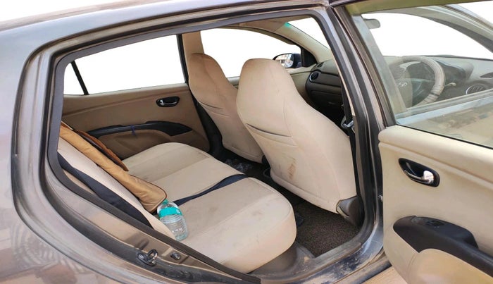 2011 Hyundai i10 MAGNA 1.2, Petrol, Manual, 69,824 km, interior