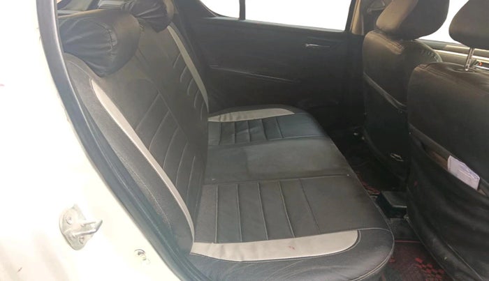 2013 Maruti Swift VDI, Diesel, Manual, 3,02,778 km, interior