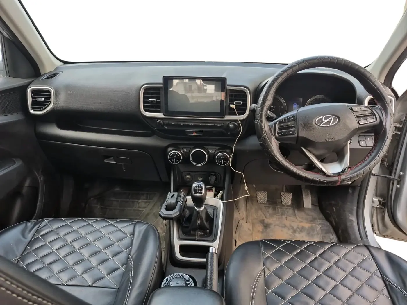 2019 Hyundai VENUE SX(O) 1.4 CRDI, Diesel, Manual, 98,418 km, interior