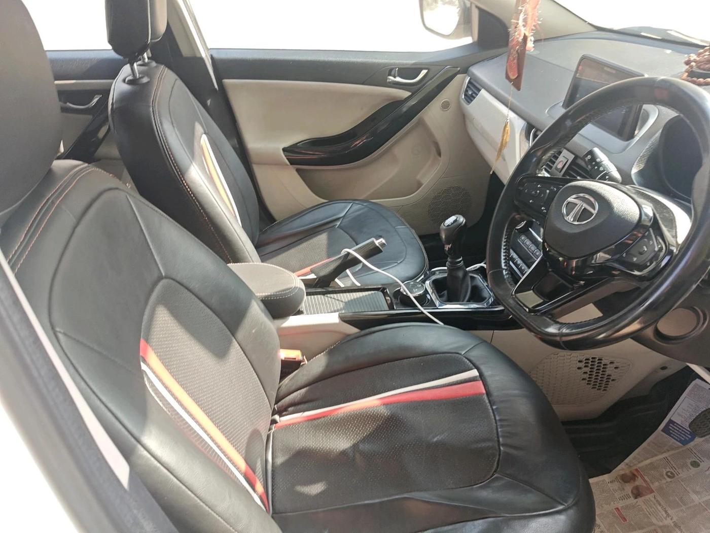 2020 Tata NEXON XZ PLUS PETROL SUNROOF, Petrol, Manual, 78,000 km, interior
