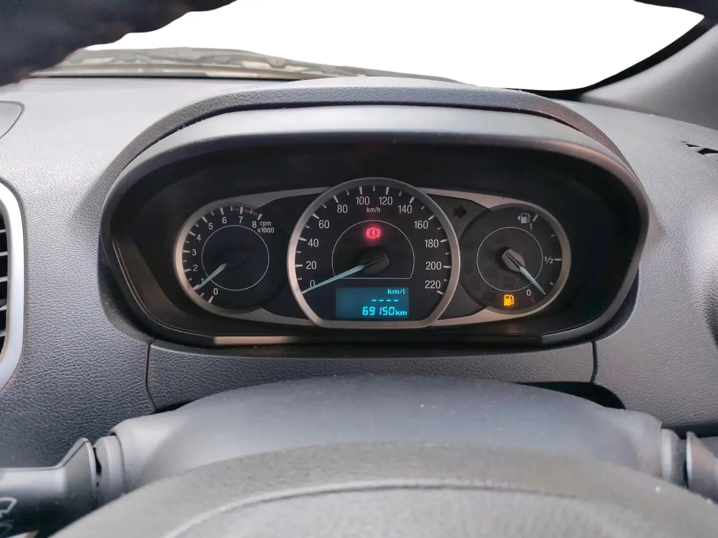 2019 Ford FREESTYLE TREND 1.2 PETROL, Petrol, Manual, 69,155 km, interior