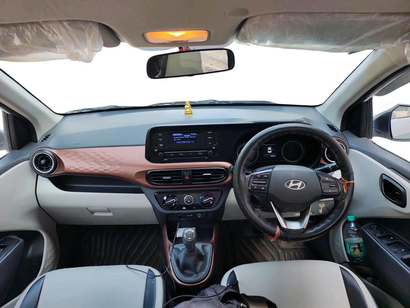 2024 Hyundai AURA S 1.2 CNG, CNG, Manual, 34,400 km, interior