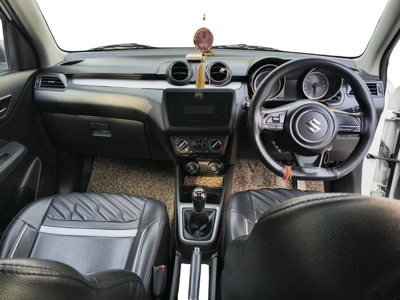 2022 Maruti Swift VXI, Petrol, Manual, 66,220 km, interior