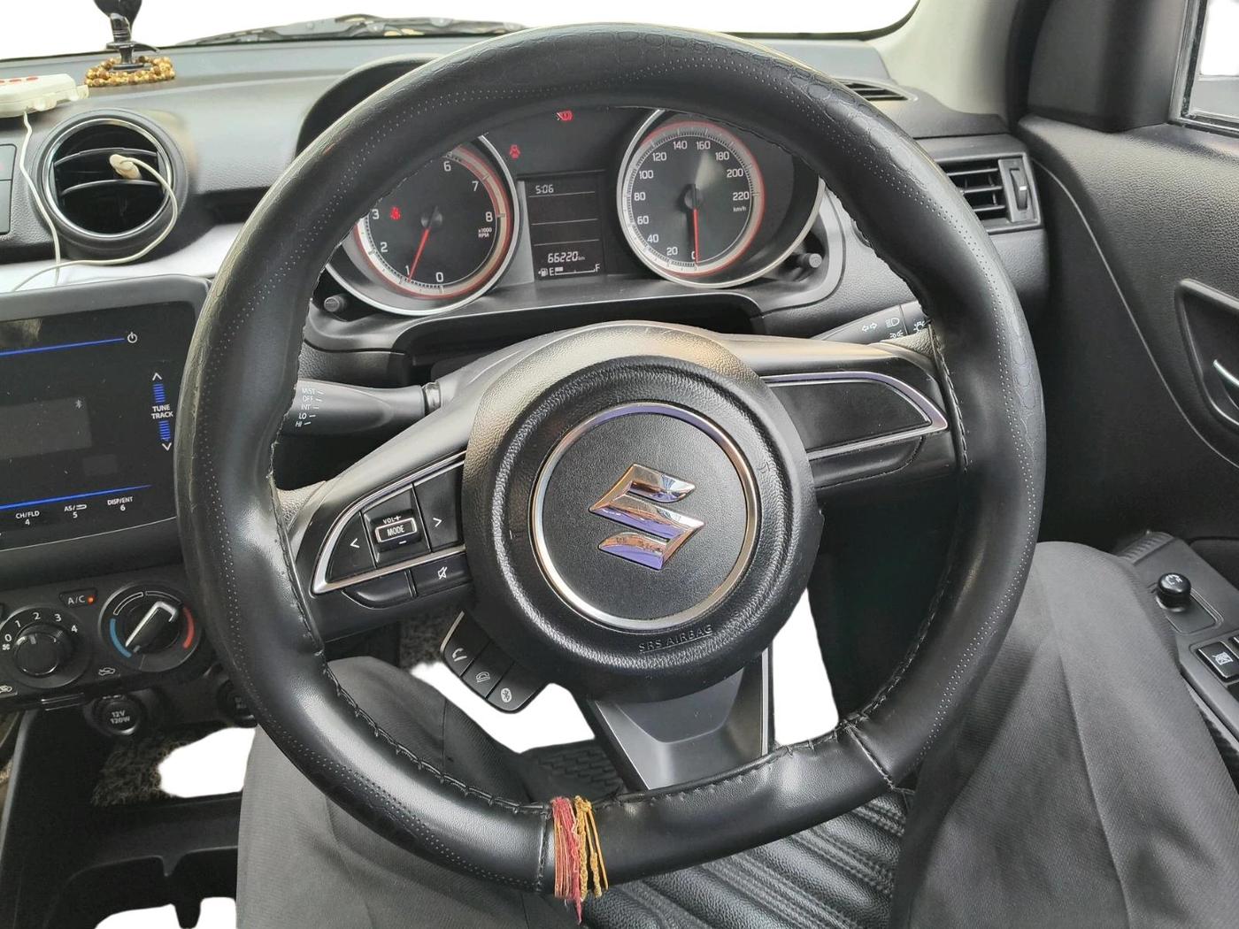 2022 Maruti Swift VXI, Petrol, Manual, 66,220 km, interior