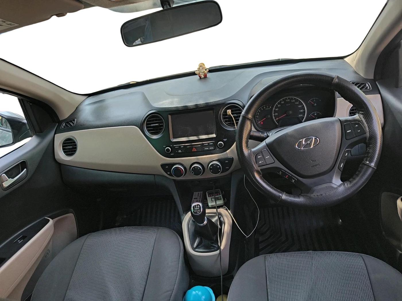 2018 Hyundai Grand i10 SPORTZ 1.2 KAPPA VTVT, Petrol, Manual, 57,284 km, interior