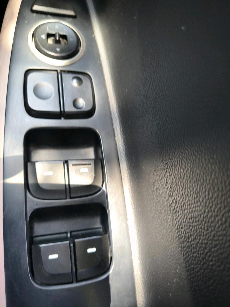 2018 Hyundai Grand i10 SPORTZ 1.2 KAPPA VTVT, Petrol, Manual, 57,284 km, interior