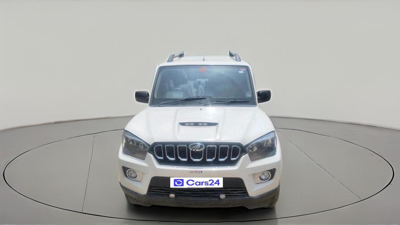 2018 Mahindra Scorpio S5, Diesel, Manual, 37,963 km, exterior
