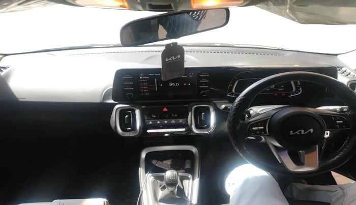 2025 KIA SONET HTK (O) 1.5 Diesel MT, Diesel, Manual, 32,208 km, interior