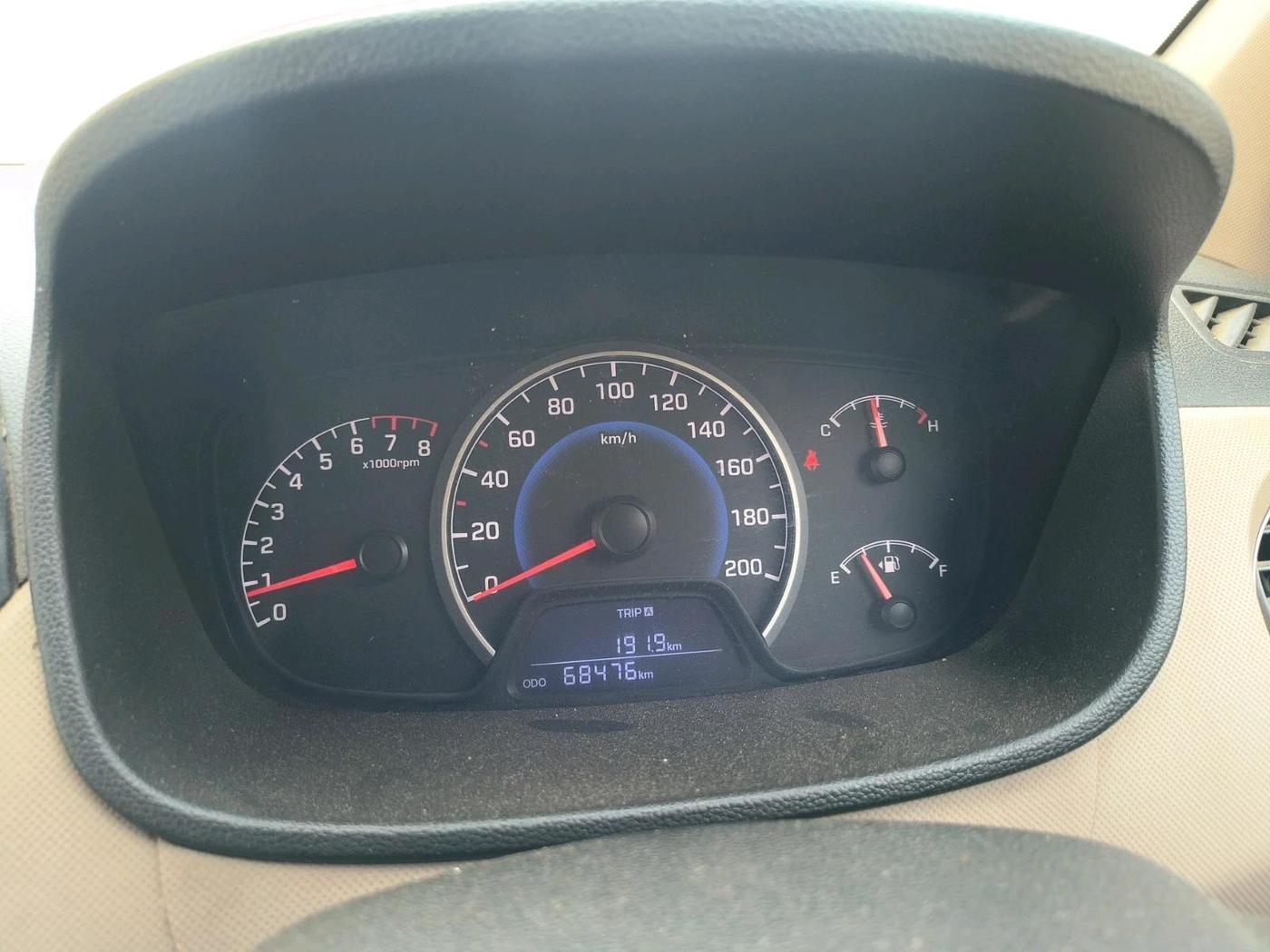 2018 Hyundai Grand i10 MAGNA 1.2 KAPPA VTVT, CNG, Manual, 68,476 km, interior