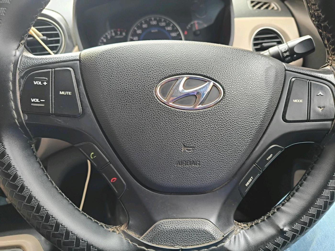 2018 Hyundai Grand i10 MAGNA 1.2 KAPPA VTVT, CNG, Manual, 68,476 km, interior