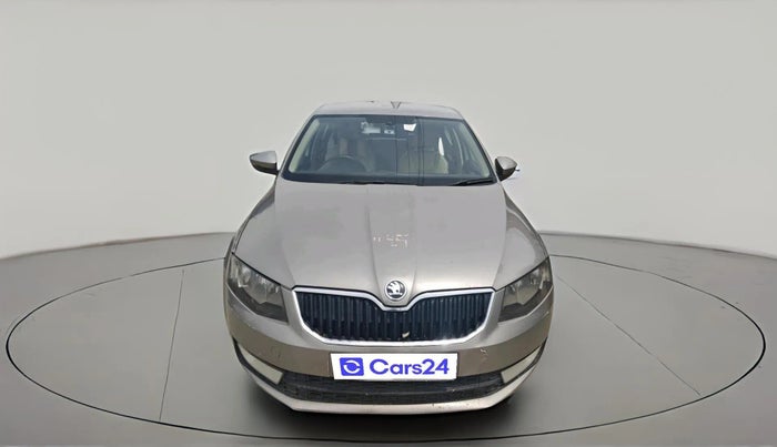 2014 Skoda Octavia AMBITION 2.0 TDI, Diesel, Manual, 1,82,394 km, exterior