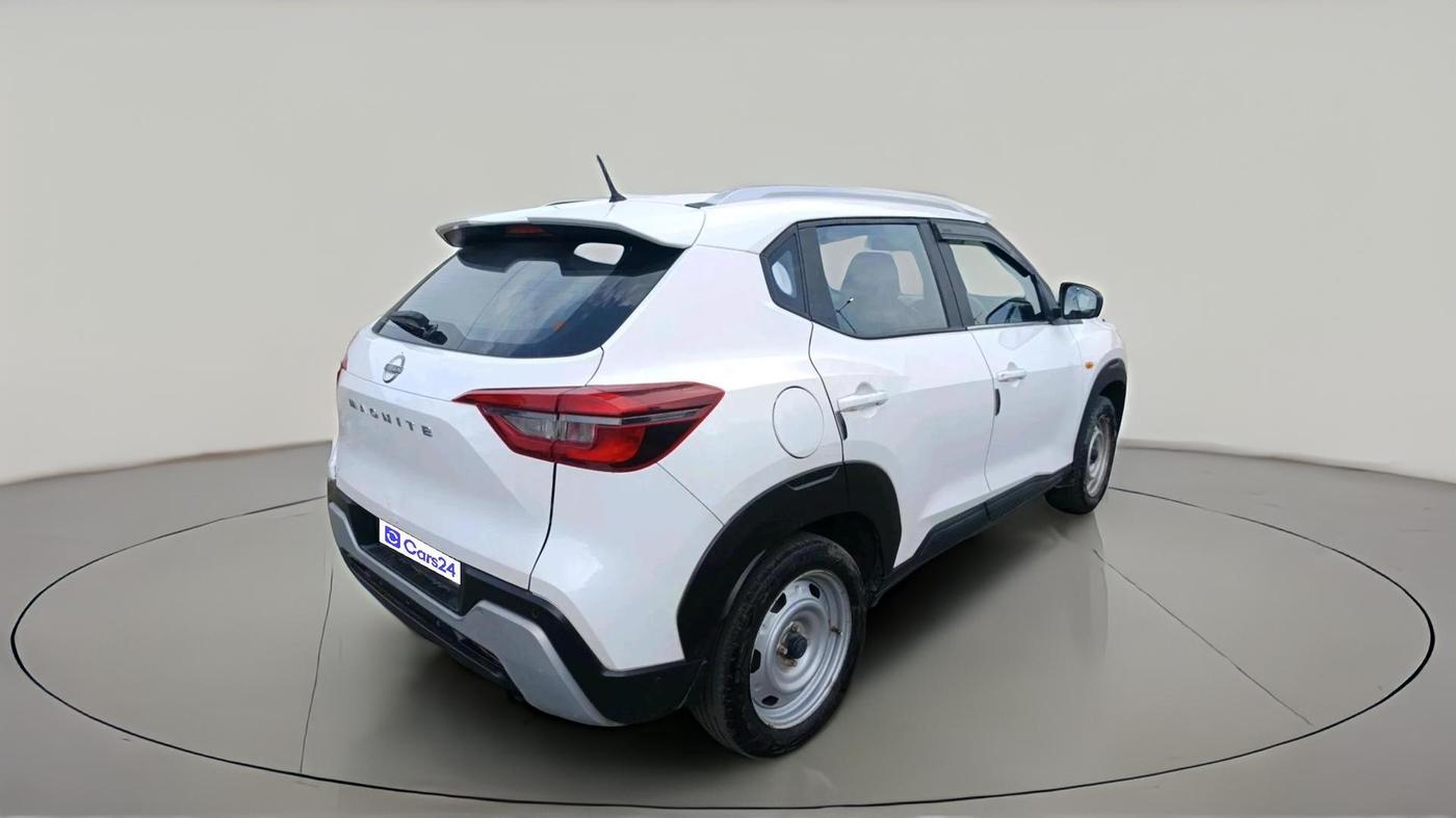 2023 Nissan MAGNITE XE, CNG, Manual, 1,17,466 km, exterior
