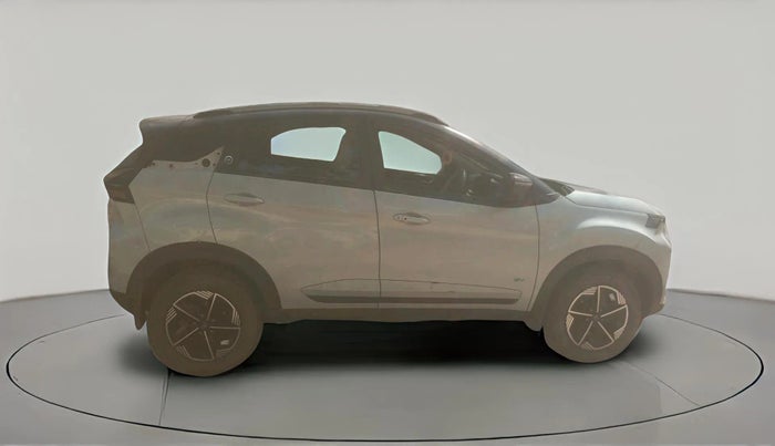 2024 Tata NEXON EV EMPOWERED LONG RANGE, Electric, Automatic, 31,044 km, exterior