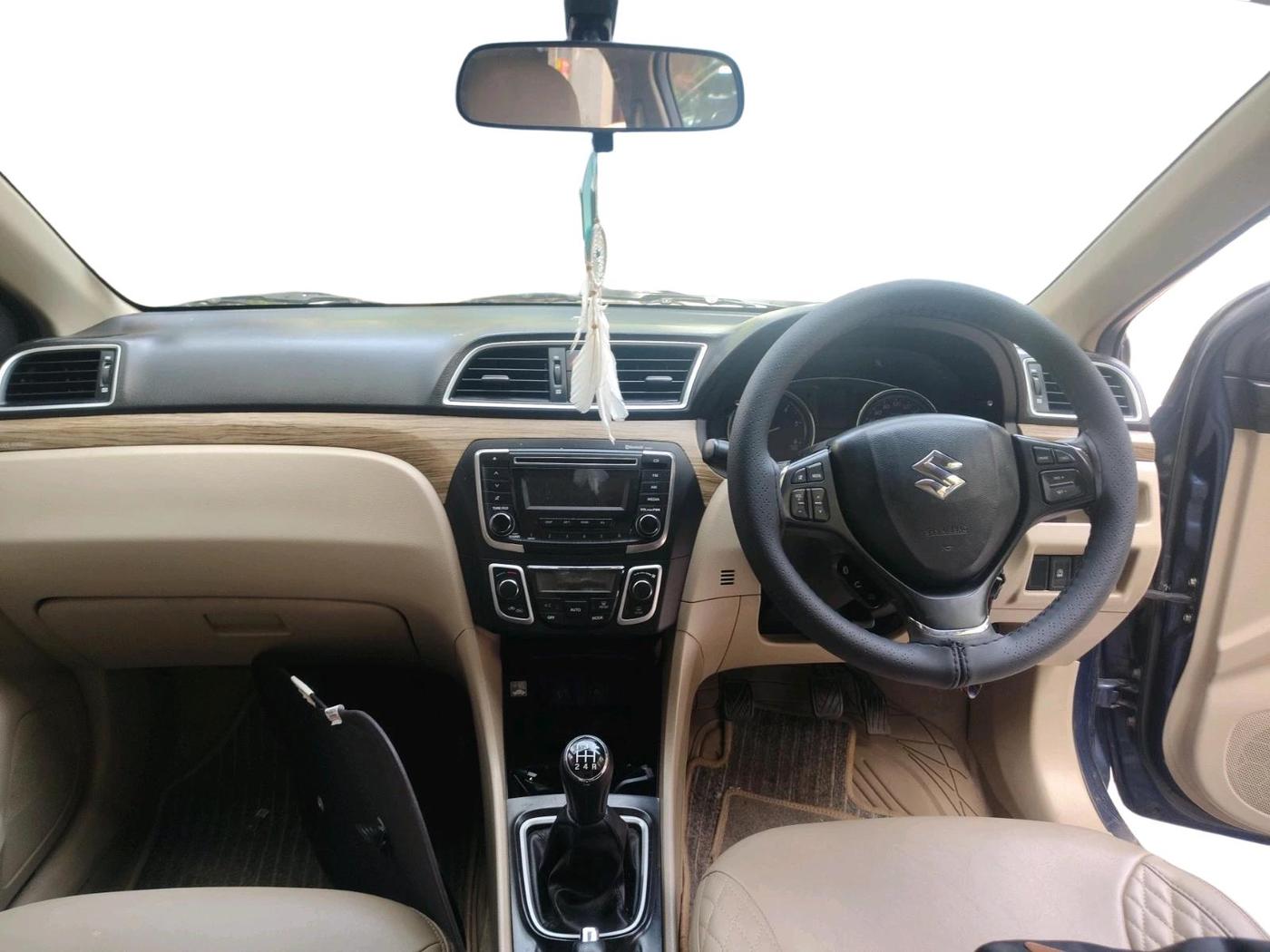 2018 Maruti Ciaz DELTA DIESEL 1.3, Diesel, Manual, 68,493 km, interior