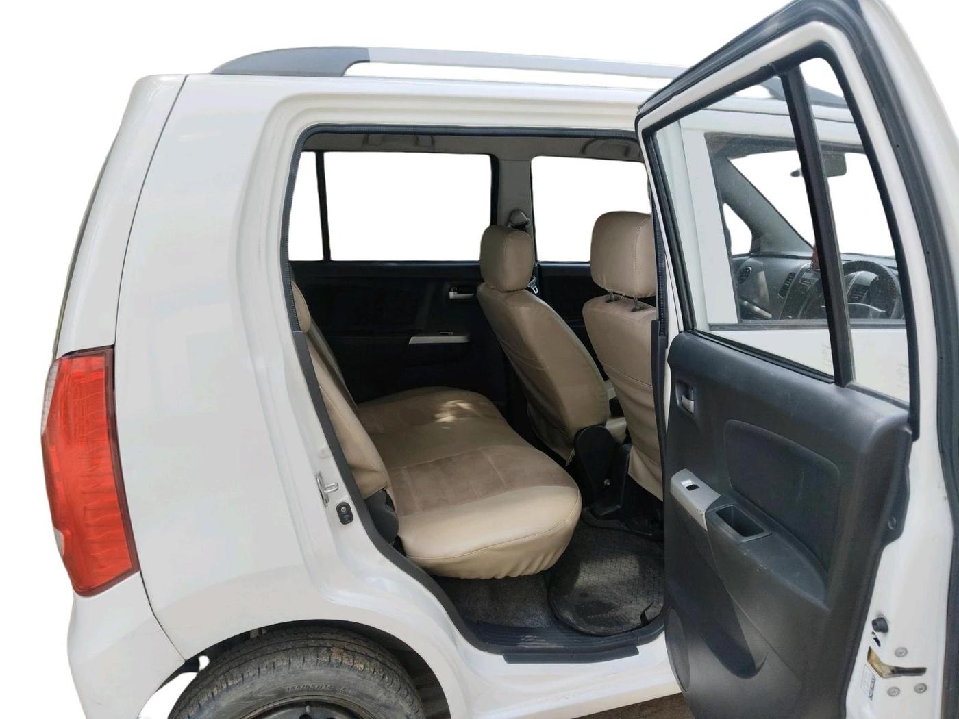 2011 Maruti Wagon R 1.0 VXI, Petrol, Manual, 85,723 km, interior