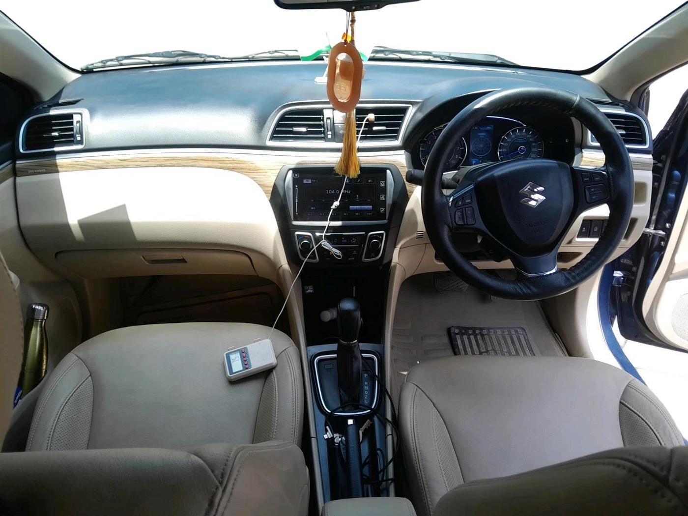 2019 Maruti Ciaz ALPHA  AT 1.5 SHVS PETROL, Petrol, Automatic, 23,113 km, interior