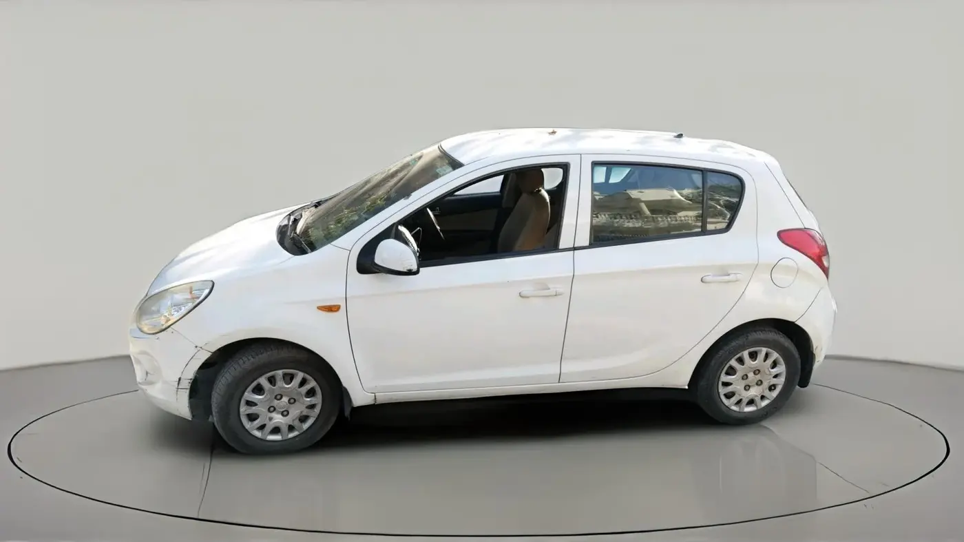 2011 Hyundai i20 MAGNA 1.4 CRDI, Diesel, Manual, 2,10,895 km, exterior