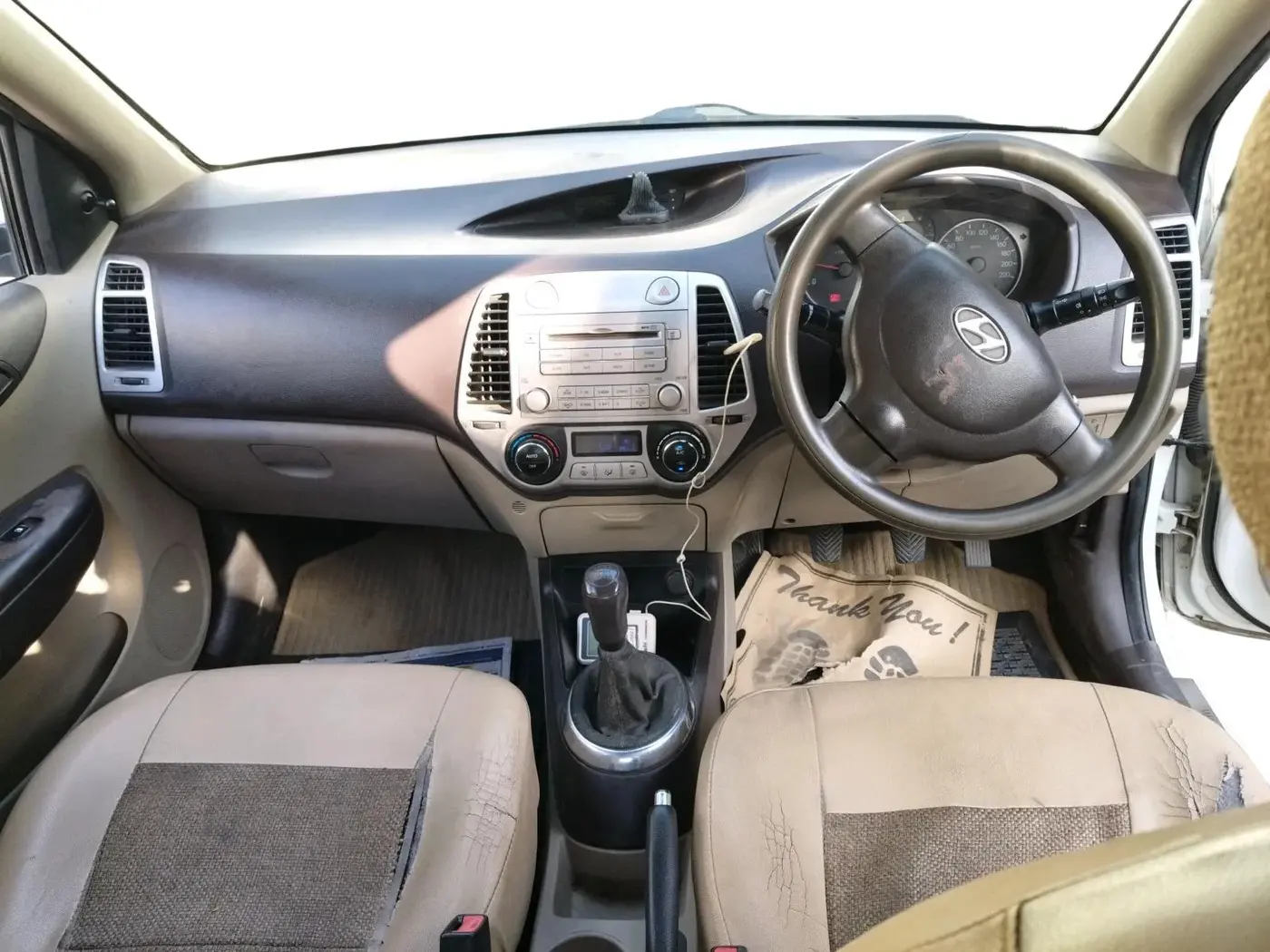 2011 Hyundai i20 MAGNA 1.4 CRDI, Diesel, Manual, 2,10,895 km, interior