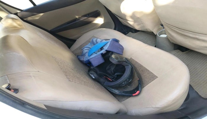 2011 Hyundai i20 MAGNA 1.4 CRDI, Diesel, Manual, 2,10,881 km, interior