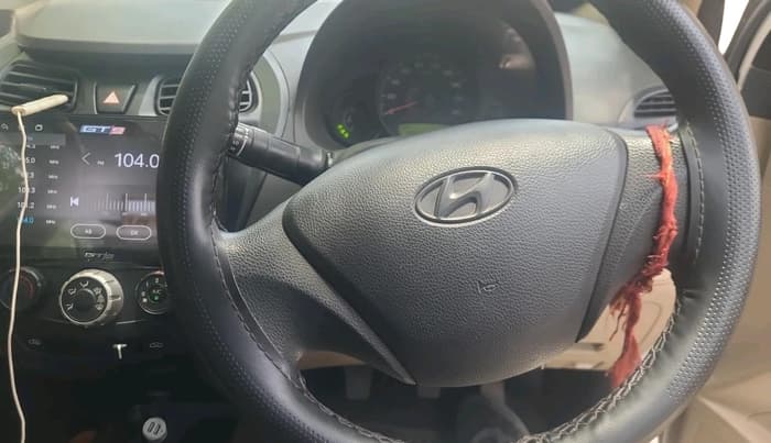 2017 Hyundai Eon ERA +, Petrol, Manual, 20,964 km, interior