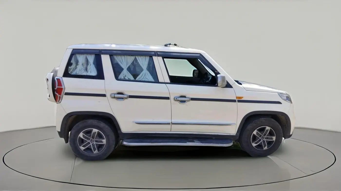 2023 Mahindra BOLERO NEO N 8, Diesel, Manual, 53,611 km, exterior