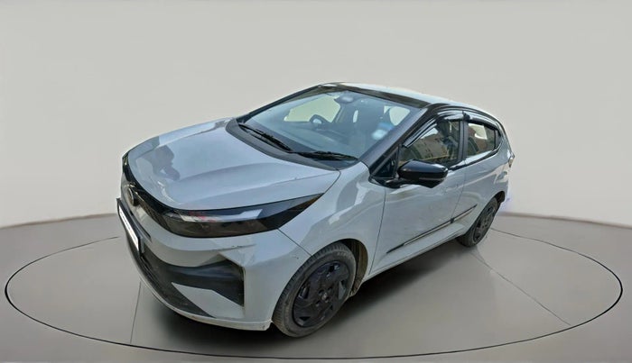 2025 Tata ALTROZ Creative CNG 5MT, CNG, Manual, 14,800 km, exterior