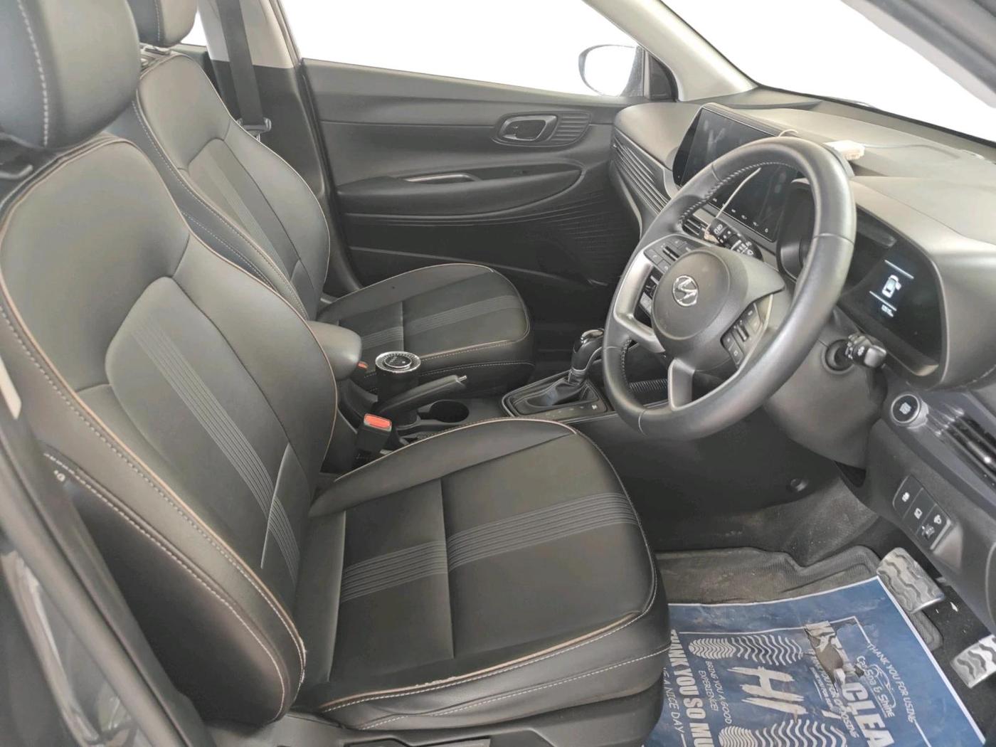 2023 Hyundai NEW I20 ASTA (O) 1.0 TURBO GDI DCT, Petrol, Automatic, 12,515 km, interior