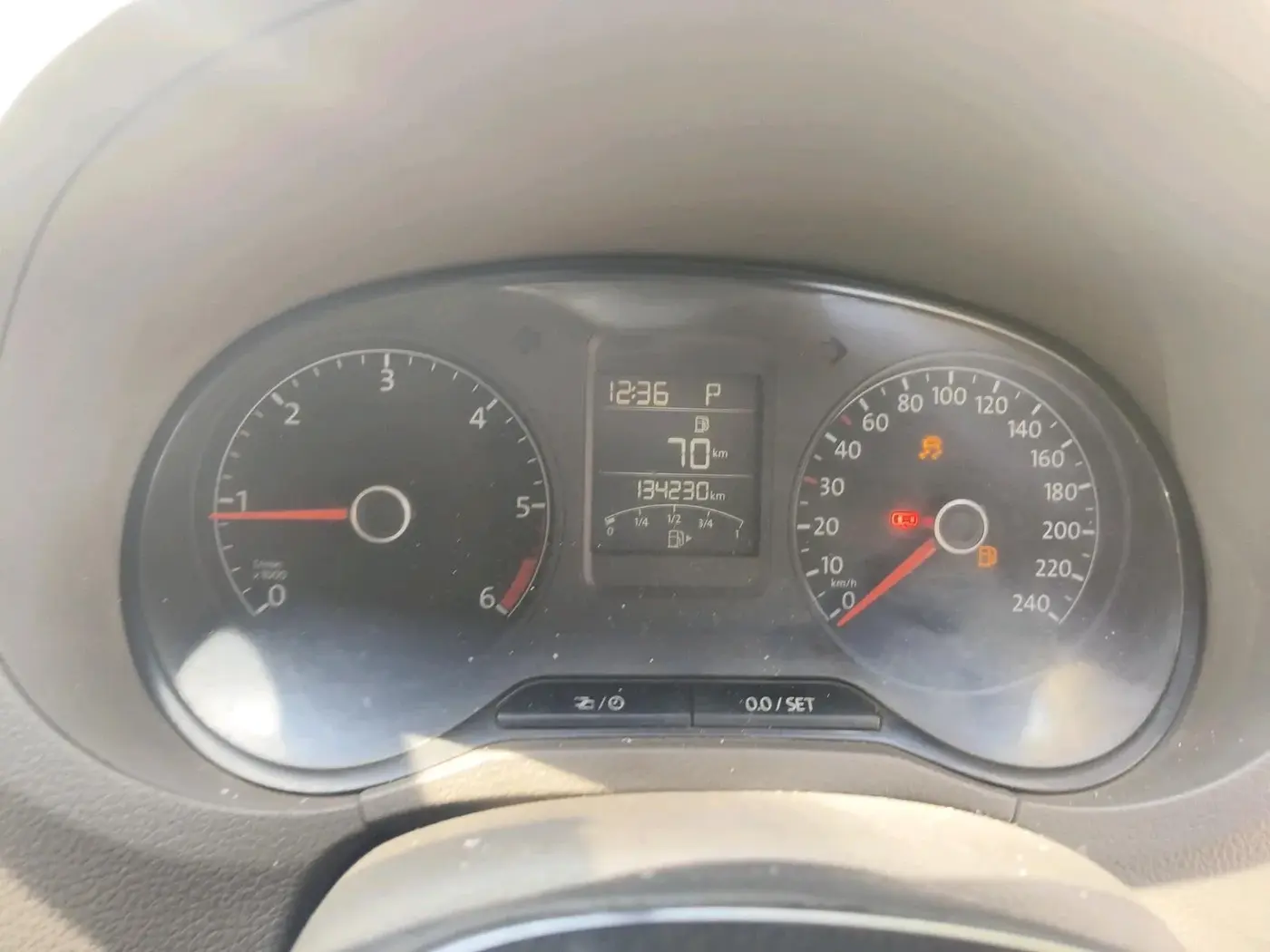 2016 Volkswagen Vento HIGHLINE 1.5 AT, Diesel, Automatic, 1,34,230 km, interior
