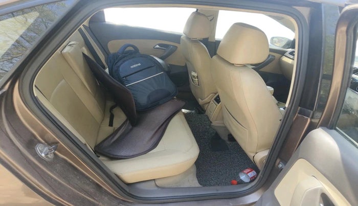 2016 Volkswagen Vento HIGHLINE 1.5 AT, Diesel, Automatic, 1,34,230 km, interior