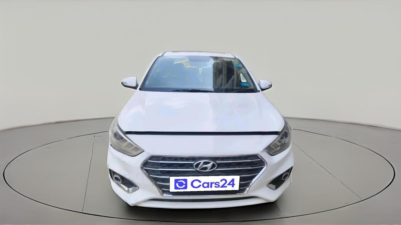 2019 Hyundai Verna 1.6 CRDI SX + AT, Diesel, Automatic, 1,08,887 km, exterior