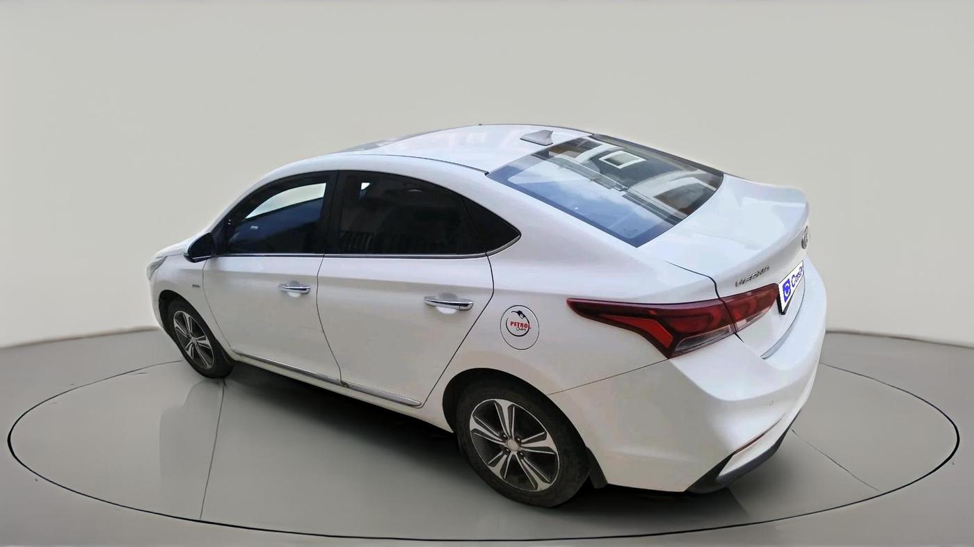 2019 Hyundai Verna 1.6 CRDI SX + AT, Diesel, Automatic, 1,08,887 km, exterior