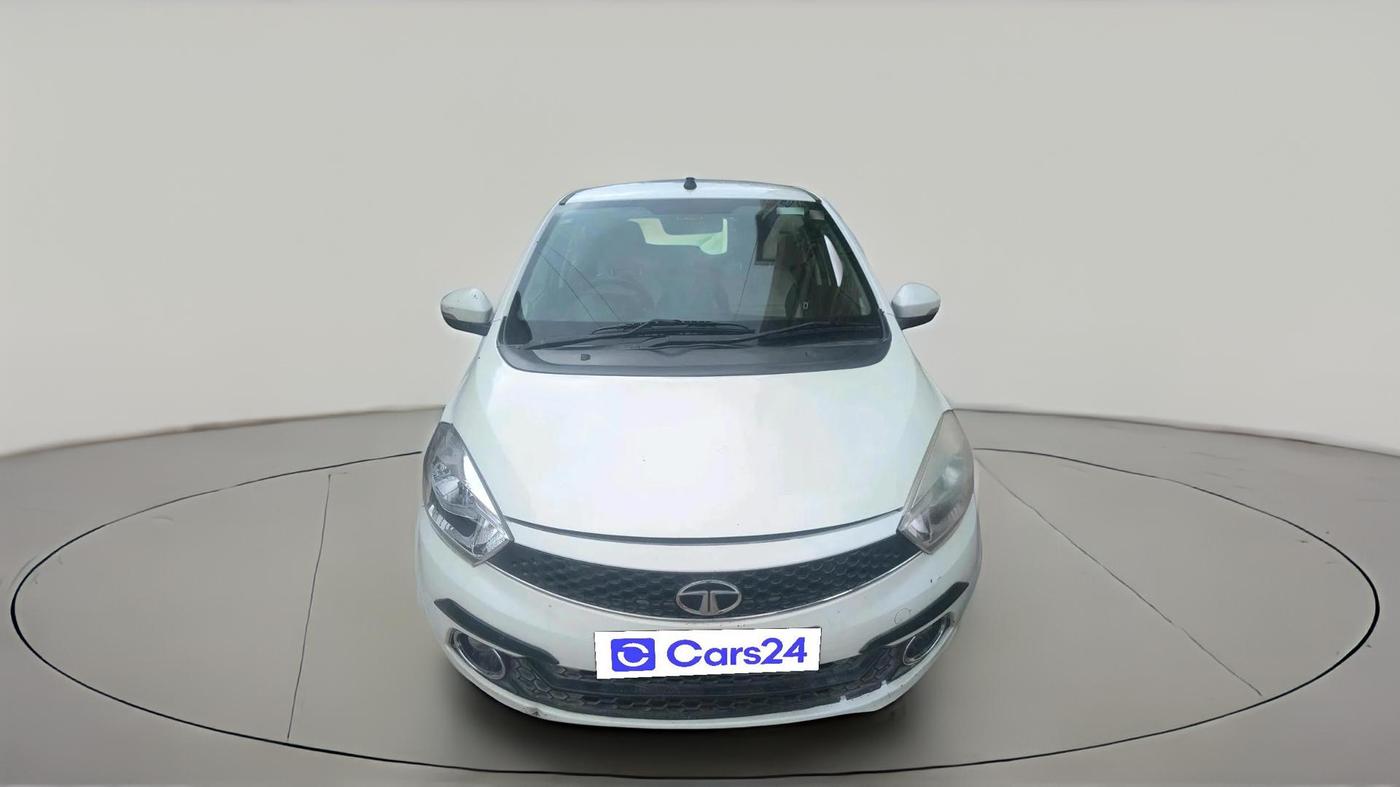 2018 Tata Tiago XZA PETROL, Petrol, Automatic, 1,05,259 km, exterior