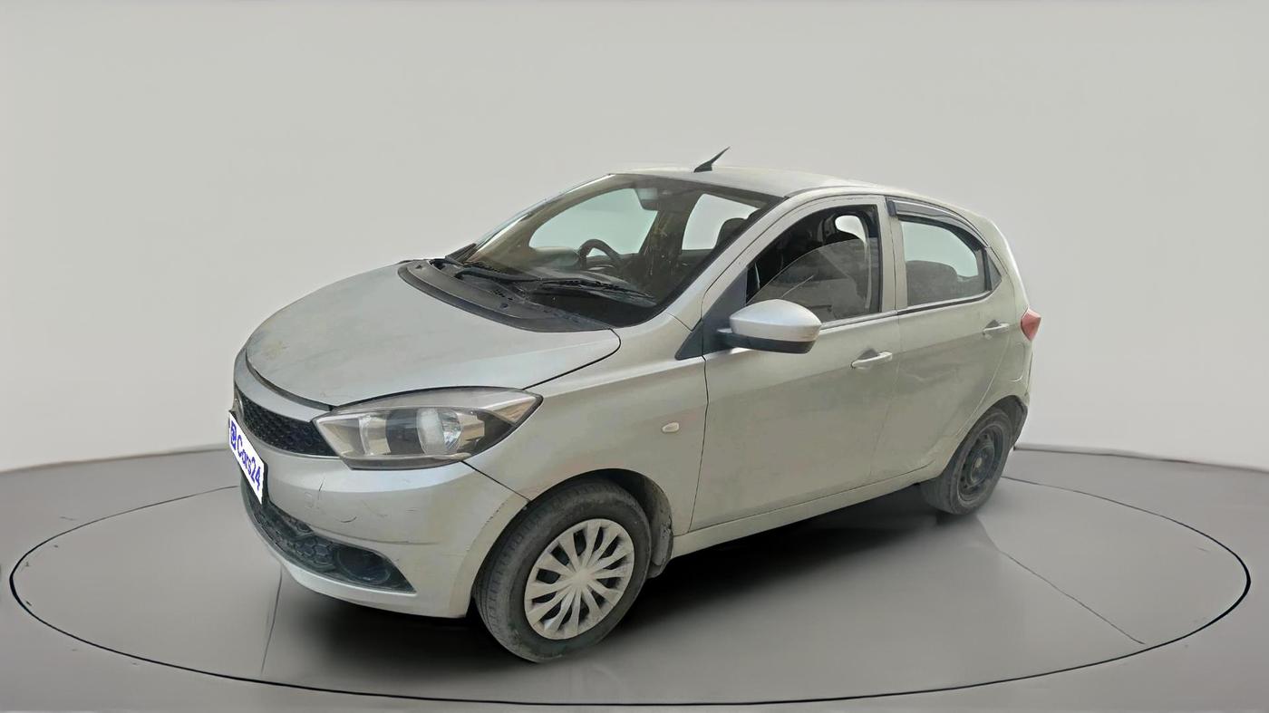 2017 Tata Tiago XT PETROL, Petrol, Manual, 90,330 km, exterior
