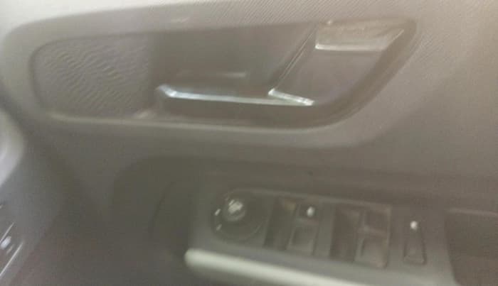 2023 Tata PUNCH ADVENTURE RHYTHM PACK MT, Petrol, Manual, 31,368 km, interior