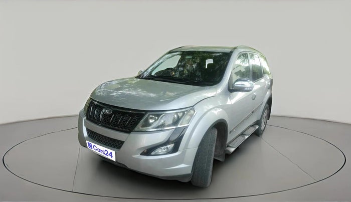 2017 Mahindra XUV500 W6, Diesel, Manual, 1,53,166 km, exterior
