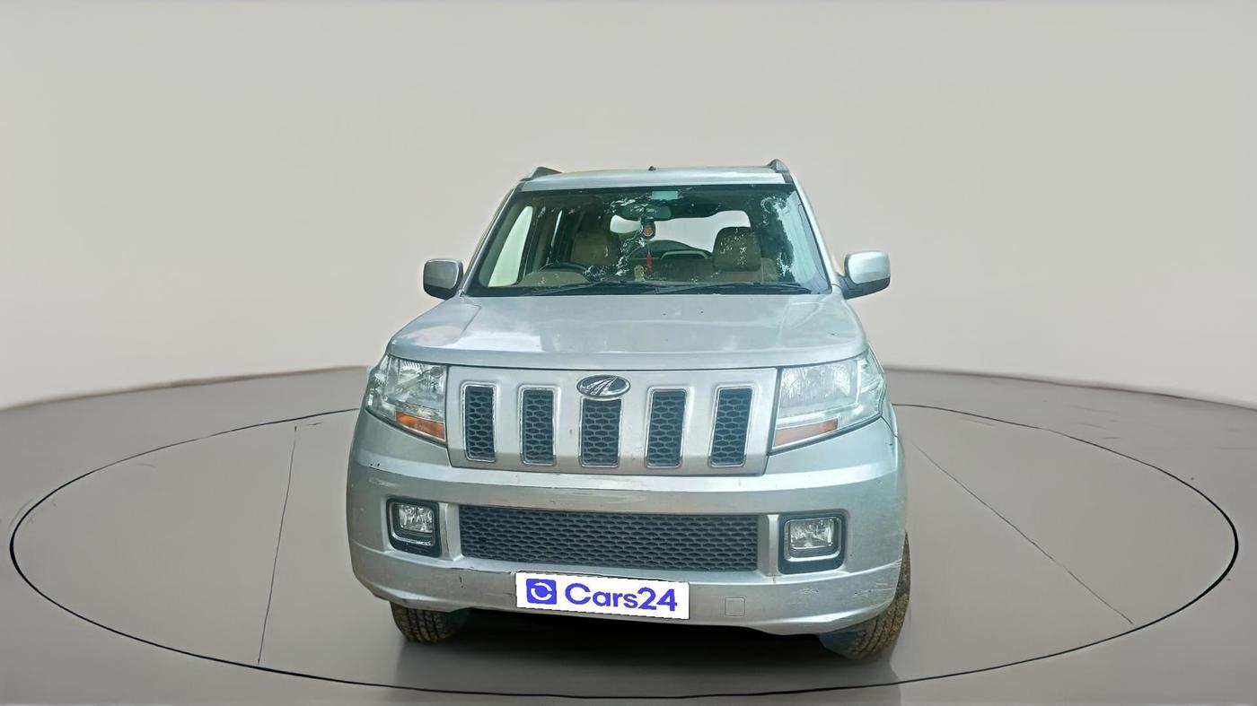 2017 Mahindra TUV300 T8, Diesel, Manual, 85,648 km, exterior